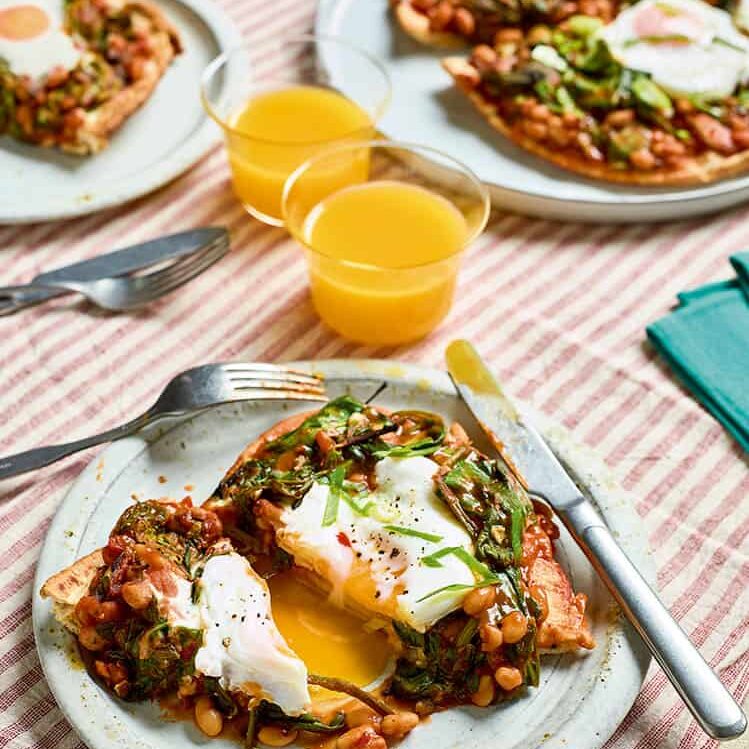 NH-Harissa_Baked_Bean_Pizza
