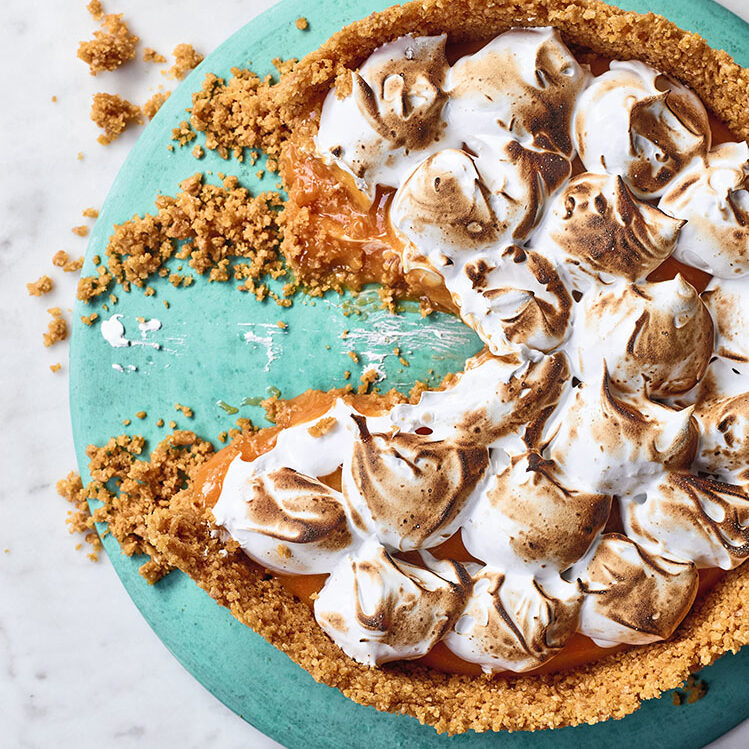 Orange and Lemongrass Meringue Pie